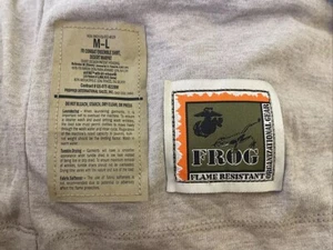 Camicia USMC Defender M FROG FR Combat Ensemble 1/4 zip Desert Marpat media lunga - Foto 1 di 13