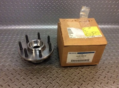 01-03 Ford F-150 04 F-150 Heritage 97-99 F250 Front Wheel Bearing Hub XL3Z1104CB - Image 1 of 4