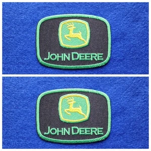 Un par de parches de carreras de autos para coser/planchar insignias John Deere (c) agricultura - Imagen 1 de 3