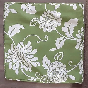 Apple green tropical pillow cover 16X16 zipper closure - Picture 1 of 2