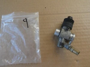 Nitro carburetor multi fitting size in photo (no9) for radio controlled car - Picture 1 of 11