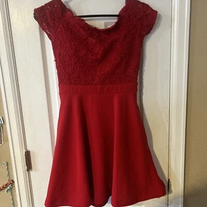City Studio Junior Dress Red Size 3 w/pockets!! - Picture 1 of 10
