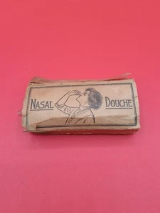 Antiguo instrumento de cristal ducha nasal en caja original - Imagen 1 de 6