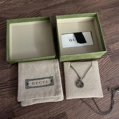 Collar Gucci Enclavamiento G Plata 925 Grabado Estrella Plata Cadena Usado Foto 1 de 2