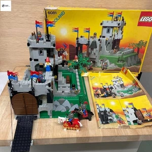 LEGO LEGOLAND King's Mountain Fortress 6081 In 1990 Used Comp W/Manual & Box - Picture 1 of 20