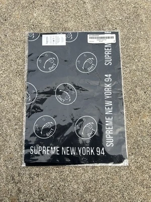 "Fw 2017 Supreme Sh*t All Over Print AOP Face Bandana 21,25"" X 21,25""" Foto 1 de 4