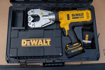 DEWALT DCE350 20V max 20-Volt Lithium-Ion Cordless Dieless Cable Crimping Tool - Image 1 of 4