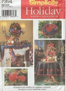 CHRISTMAS DECORATIONS - TREESKIRT, STOCKINGS, ORNAMENTS & MORE! Simplicity 7394 - Picture 1 of 2