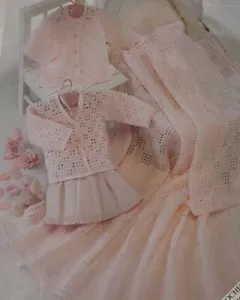 CROCHET PATTERN - BABY'S PRETTY CREW & V-NECK CARDIGAN 0 - 6 YEARS + SHAWL DK - Picture 1 of 3