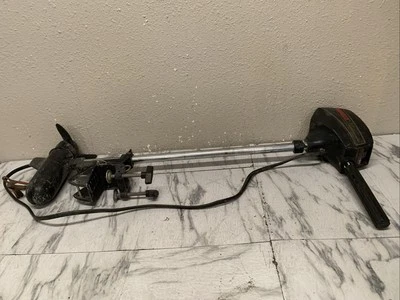 MOTOR BARCO SHAKESPEARE SIGMA 25 CINCO VELOCIDADES 12 VOLTIOS Foto 1 de 4