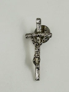 Silver Tone Crucifix Pin Brooch Christian Cross Jesus 1.5 Inch Religious Jewelry - Picture 1 of 5