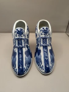 Vintage Seymour Mann China Blue Fine Porcelain Heeled Shoe Planter 6" x 4" X2 - Picture 1 of 8