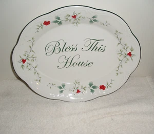 Plato/plato ovalado de 11" Pfaltzgraff Winterberry ""Bless This House - Imagen 1 de 3