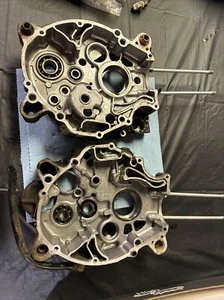 yamaha ttr 90 Engine Case Left And Right 2001 - Picture 1 of 15