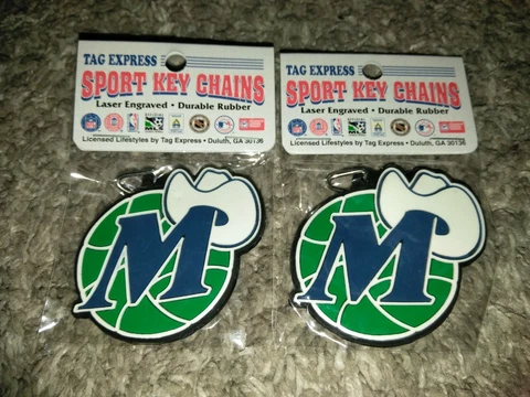 2 Vintage Dallas Mavericks Rubber Key Chain Ring Old School NEW FREE SHIPPING!! Cover