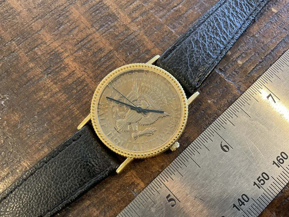 VINTAGE US ARCHIVES AMERICAN EAGLE LTD ED MANS HALF DOLLAR WATCH Foto 1 de 1