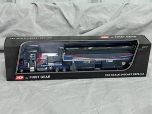 Peterbilt 359 mit Wilson Hopper JC ALT SWOOP Hopper 68-1424 1:64 DCP Neu in OVP 231 - Bild 1 von 9