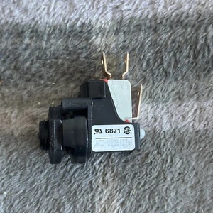 Herga airswitch 6871 AC0-U126 (276) - Picture 1 of 2