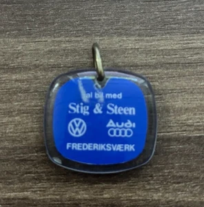 Audi VW Schlüsselanhänger Danish Denmark Auto Retro Händler Memorabilia 80er - Bild 1 von 3