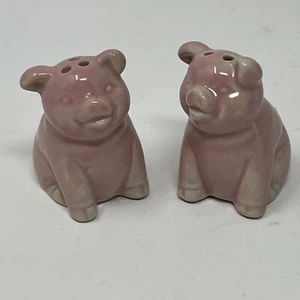 Vintage Pink Pigs Salt and Pepper Shakers Japan Ceramic Bovine Hogg Decor - Picture 1 of 15
