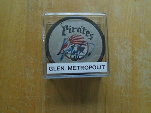 Glen Metropolit Autographed Portland Pirates AHL Puck - Imagen 1 de 3