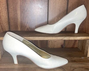 Bruno Magli Damen High Heels Größe 8B Cremefarben 3,5-Zoll-Absatz - Bild 1 von 6