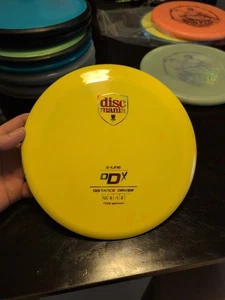 Discmania S-Line DDX Innova Made Disc Golf Distance Driver Yellow 170 grams - Picture 1 of 3