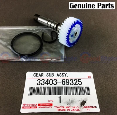 Genuine Toyota LandCruiser 79 100 70 Series HDJ FZJ Speedo Driven Gear 33 Teeth - Image 1 of 3