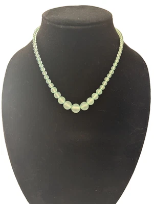 Collar Vintage Graduado Cuentas Verde Claro Foto 1 de 4
