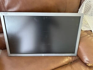 HP E271i EliteDisplay 27" Monitor FHD LED Screen DVI VGA without Stand Silver - Picture 1 of 4