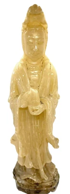 Preciosa Estatua Guan Yin Jabonera Jade sobre Base de Jabonera China, Color Amarillo Foto 1 de 4