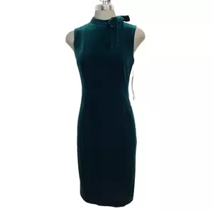 Nuevo Vestido Vaina Calvin Klein Elegante Terciopelo Verde Oscuro Cuello Corbata Talla 4 Ajuste Fácil - Imagen 1 de 7