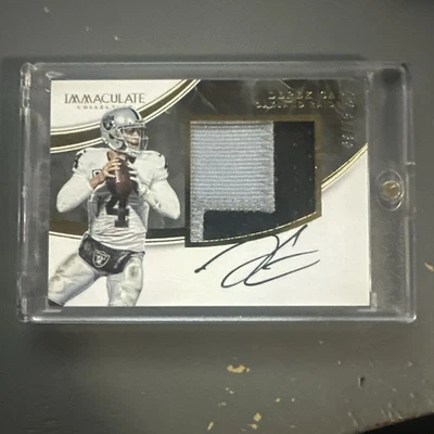2016 Immaculate DEREK CARR On Card Auto Player Worn Patch 69/75 Raiders  - Image 1 of 2