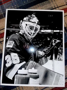 1993-94 KAY WHITMORE NHL HOCKEY GOALIE MASK TYPE 1 PHOTO VANCOUVER CANUCKS AHL - Picture 1 of 7