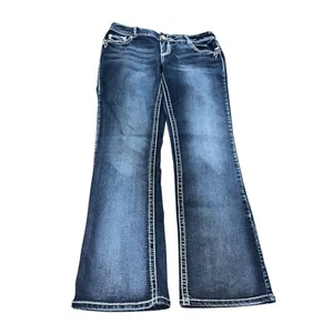Maurices 9/10 Reg Boot Cut Denim Jeans - Picture 1 of 6