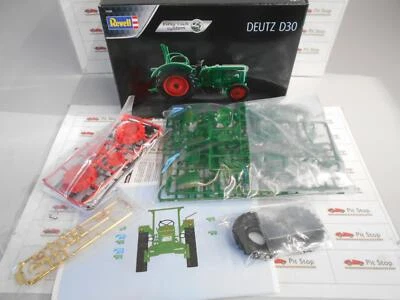 REV07826 by Revell Deutz D30 easy-click system 1/24 - Immagine 1 di 3