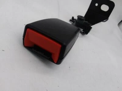 9810493477 anclaje cinturón seguridad trasero izquierdo peugeot 3008 (07.2016-) Foto 1 de 4