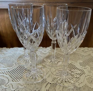 Waterford Marquis Brookside Set of 4 Wine Goblets 7 7/8" 8 ounces Excellent - Picture 1 of 4