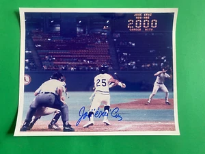 JOSE CRUZ - HOUSTON ASTROS - 2000 CAREER HIT - ASTRODOME- 8X10 AUTOGRAPHED PHOTO - Picture 1 of 1