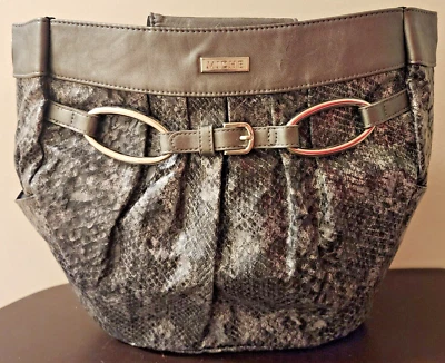 Excelente estado usado - MICHE - Bolsa Demi Shell - "Kara" - couro sintético cinza animal print - aposentado - Imagem 1 de 4
