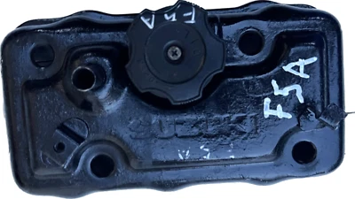 Cubierta de válvulas de motor Suzuki SS40 F5A 543cc usada Foto 1 de 4