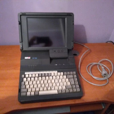 Computer Amstrad Alt-286 - Immagine 1 di 4