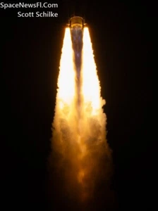 2024 8 de enero 8x10 ULA Vulcan Prueba Vuelo CERT1 Aterrizador Lunar SLC41 Lanzamiento Despegue. - Imagen 1 de 1