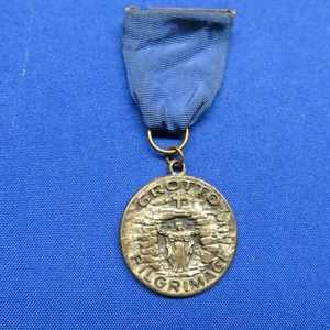 Boy Scout Grotto Pilgrimage Catholic Religious Medal  256C2 - Picture 1 of 5