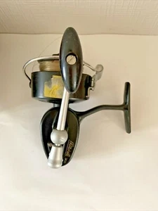 Moulinet MITCHELL 306 PR ETAT PROCHE DU NEUF AVEC SA BOITE , like new in box - Photo 1/5