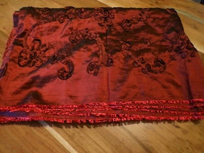 Vintage 1 Piece de tissu Vintage chatoyant roue/noir avec applications ruban - Photo 1/4