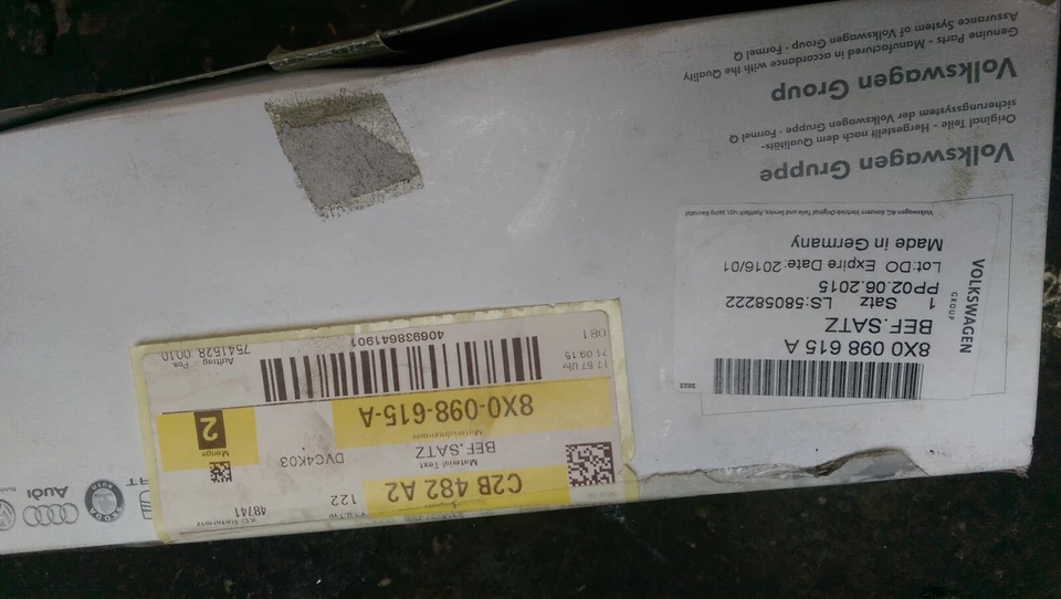 Original Neu Audi A1 Befestigungsteile Frontklappe 8X0098615A - Bild 1 von 1