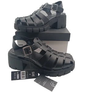Steve Madden NYC sandali donna pescatore taglia 7 tacco grosso nero nuovi con scatola - Foto 1 di 3