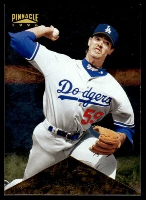 1996 Pinnacle Foil Ismael Valdes Los Angeles Dodgers #296 - Image 1 of 2