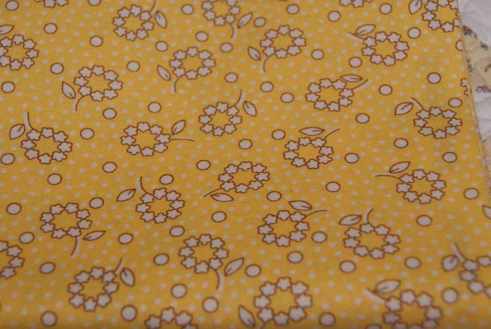 Tela de edredón Aunt Grace Fat Quarter Judie Rothermel Marcus A1995 Foto 1 de 1